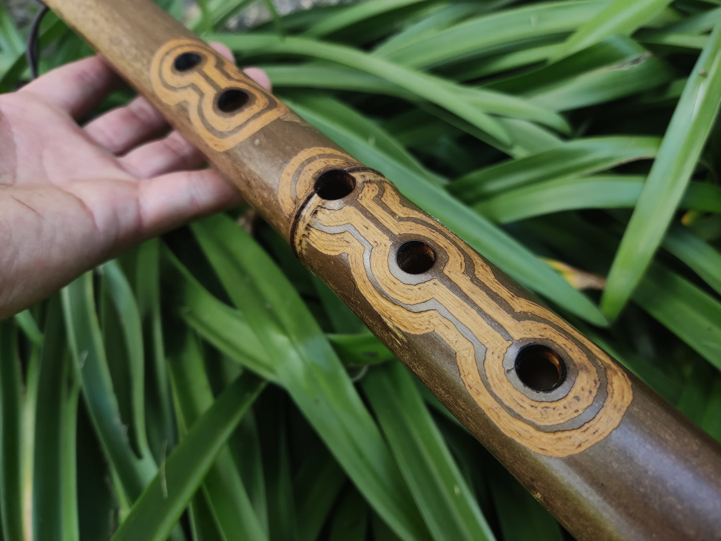 Native American Style Flute in the key of F# | Rui Gomes