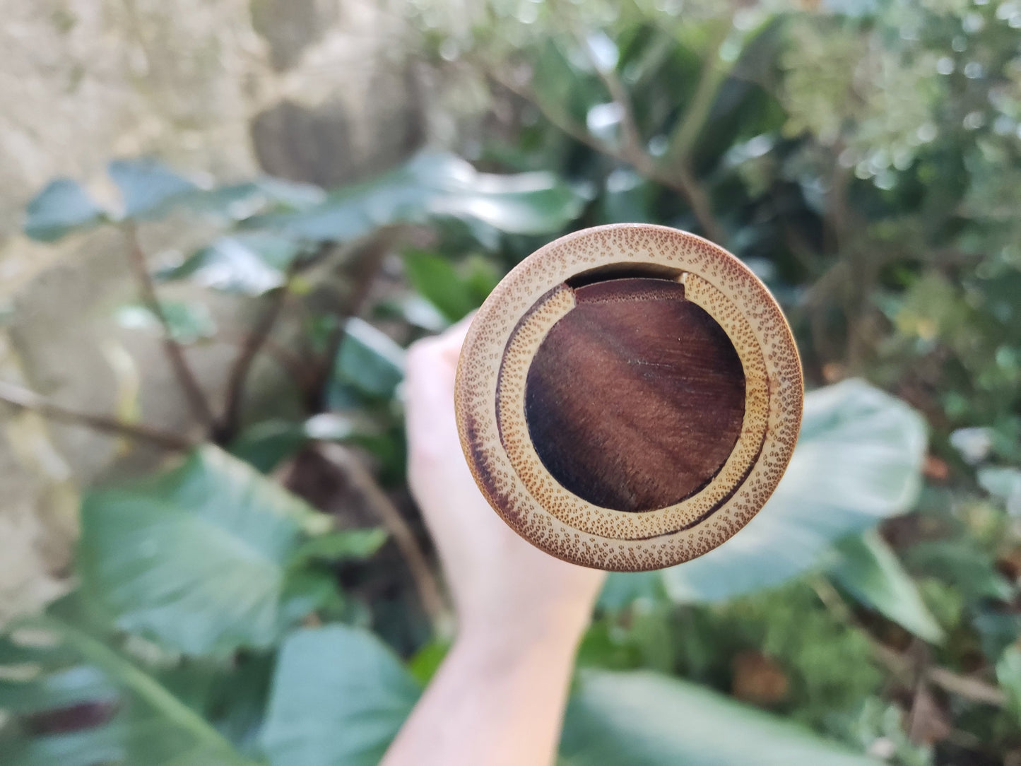 The Giant Whistle! Deep meditative Bamboo Flute in Low B | Rui Gomes