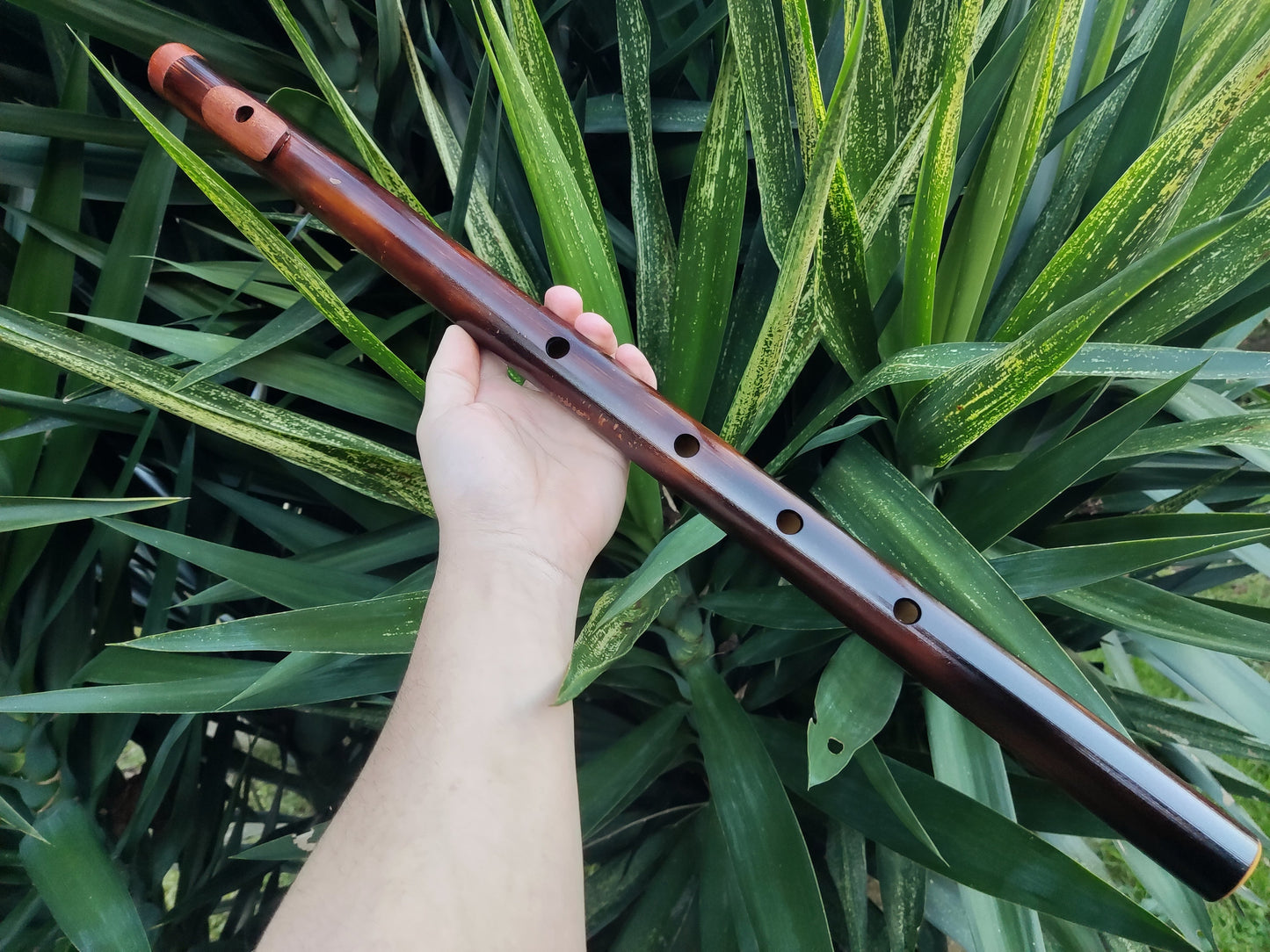 Bamboo flute in low C tuned in a Minor Pentatonic scale | Rui Gomes
