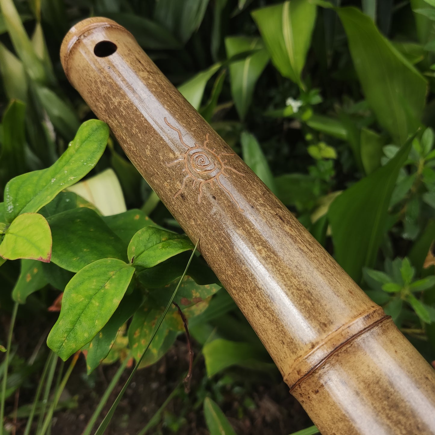 Exotic Meditative Oriental Bamboo Flute in the key of Low G# | Rui Gomes