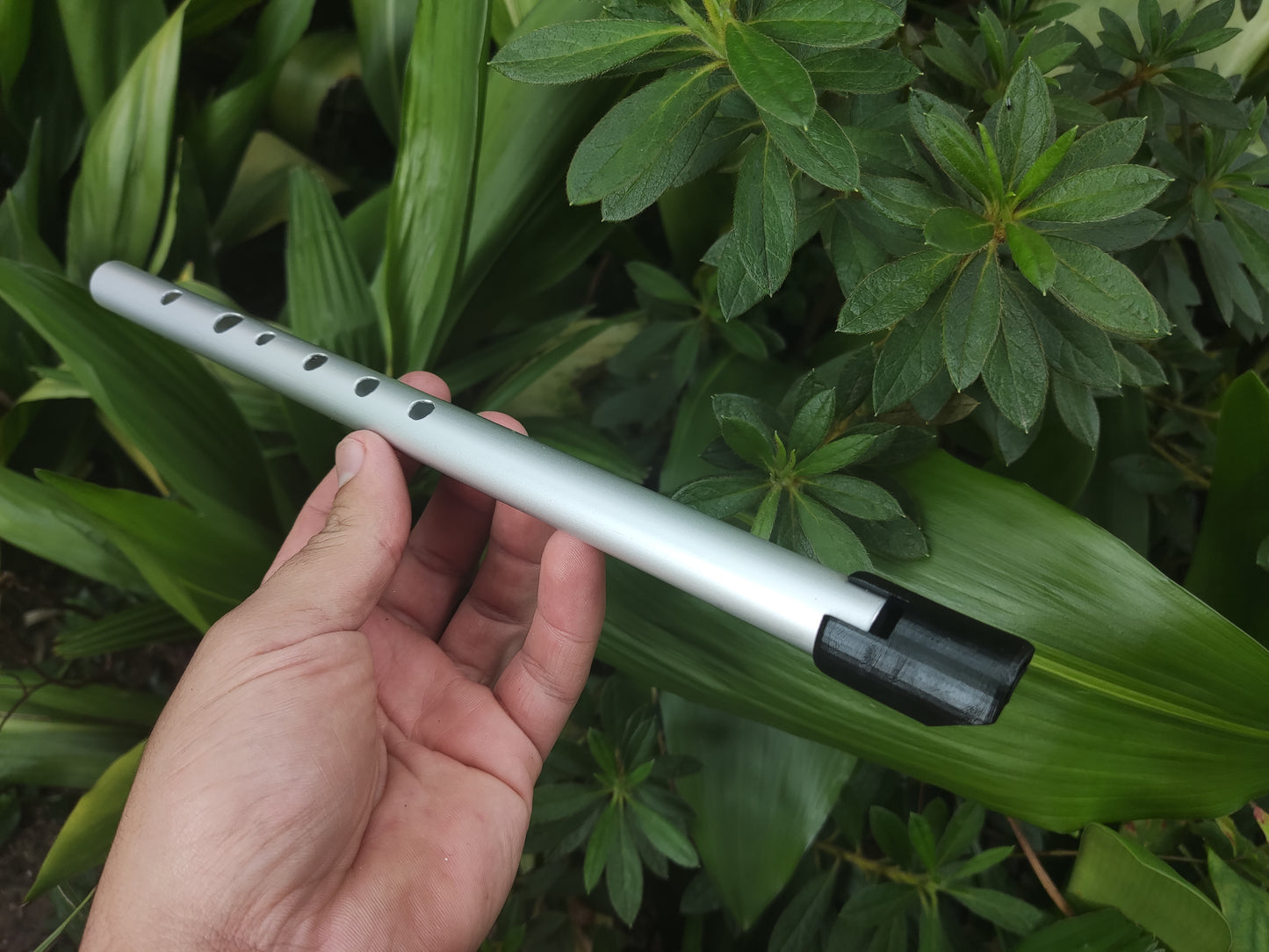 Whistle in high D. Aluminium | Sopro Flutes