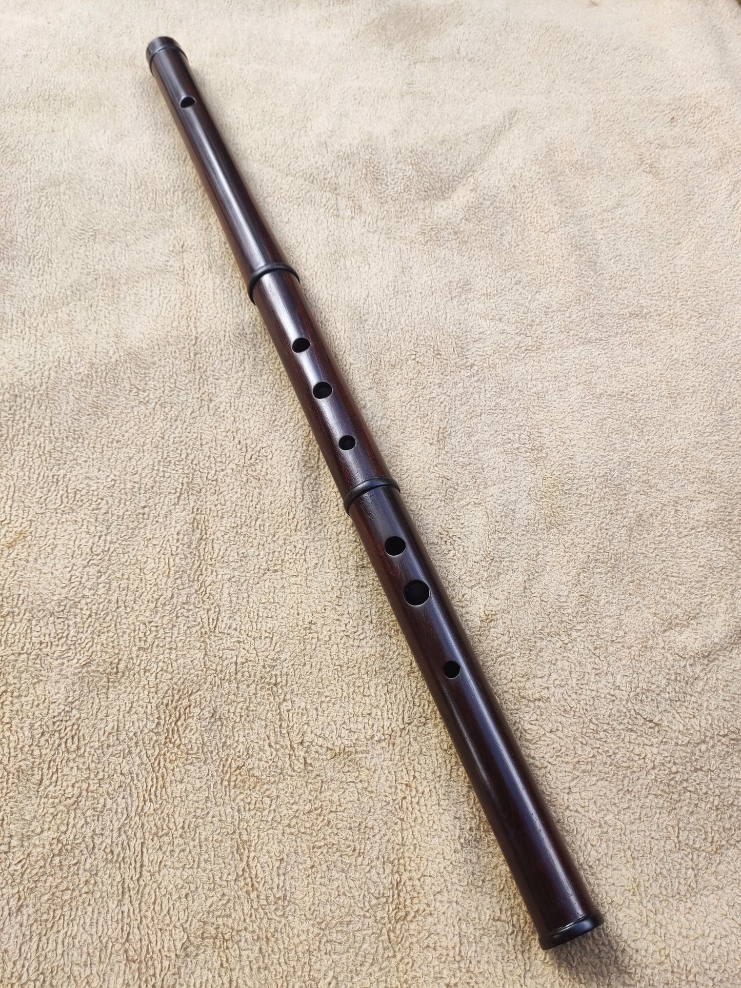 Low D Irish Flute handmade out of Pau Ferro | Rui Gomes