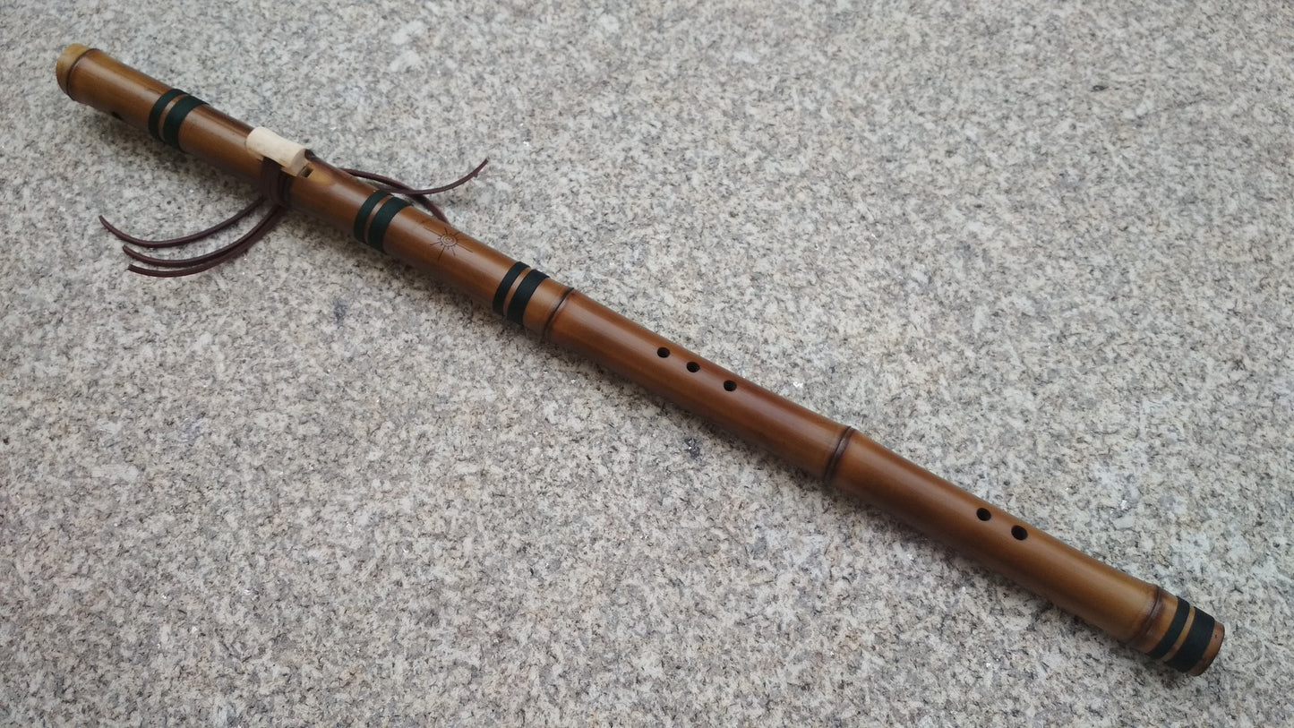 Meditative Native American and Oriental style Bass Kokin Akebono Bamboo flute. Ethnic exotic fusion flute. Deep relaxing meditation flute.