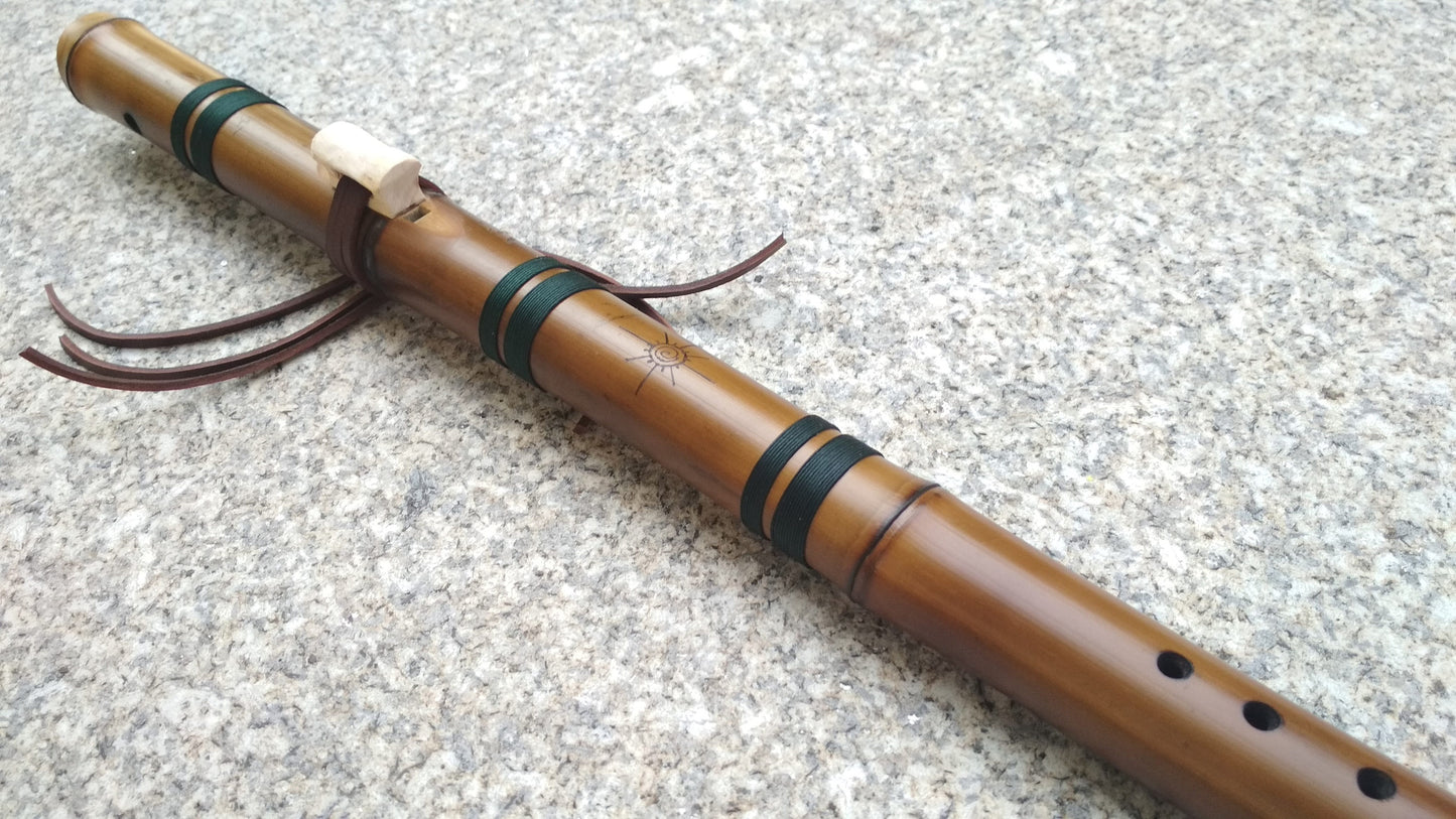 Meditative Native American and Oriental style Bass Kokin Akebono Bamboo flute. Ethnic exotic fusion flute. Deep relaxing meditation flute.