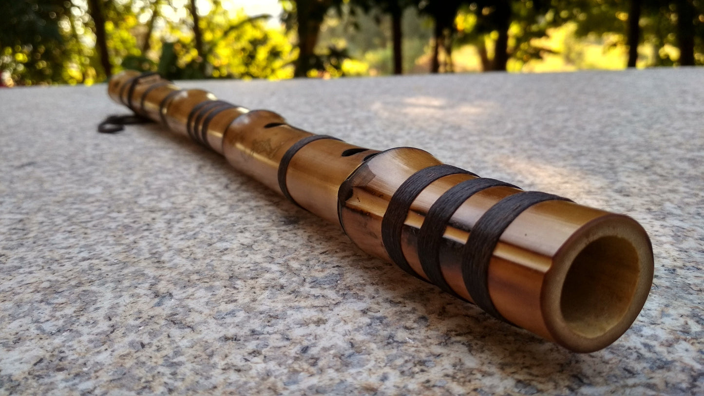 Ethnic Native American and Oriental Style Bamboo Kokin Flute. Rustic Meditative Flute. Ethnic culture fusion flute.