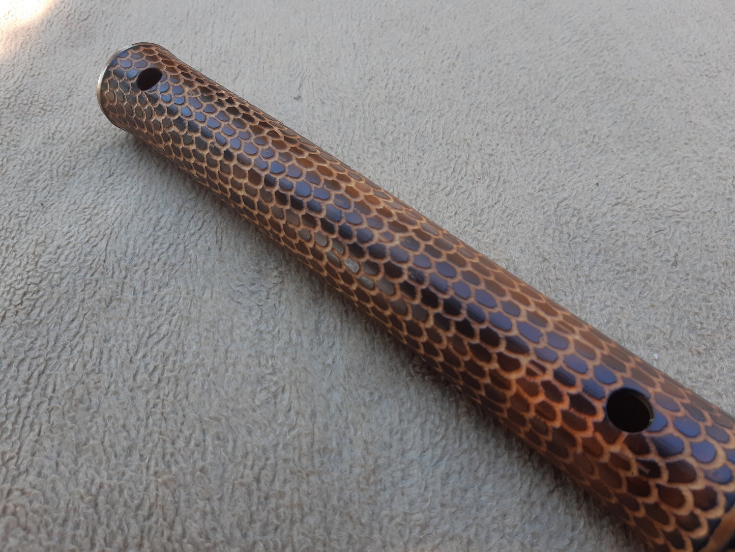 RESERVED for Salvo: Low D Dragon skin Arabian bamboo flute. Hijaz Kar scale.Dragon scales. Dragon skin meditative flute. Deep flute. Low D