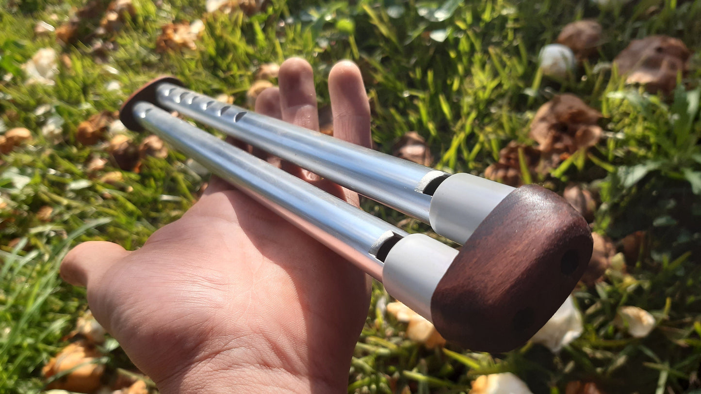 RESERVED for Syn: Drone whistle in high C / D. Soprano Aluminium Penny Whistle in C with a drone in D. Mahogany mouthpiece.