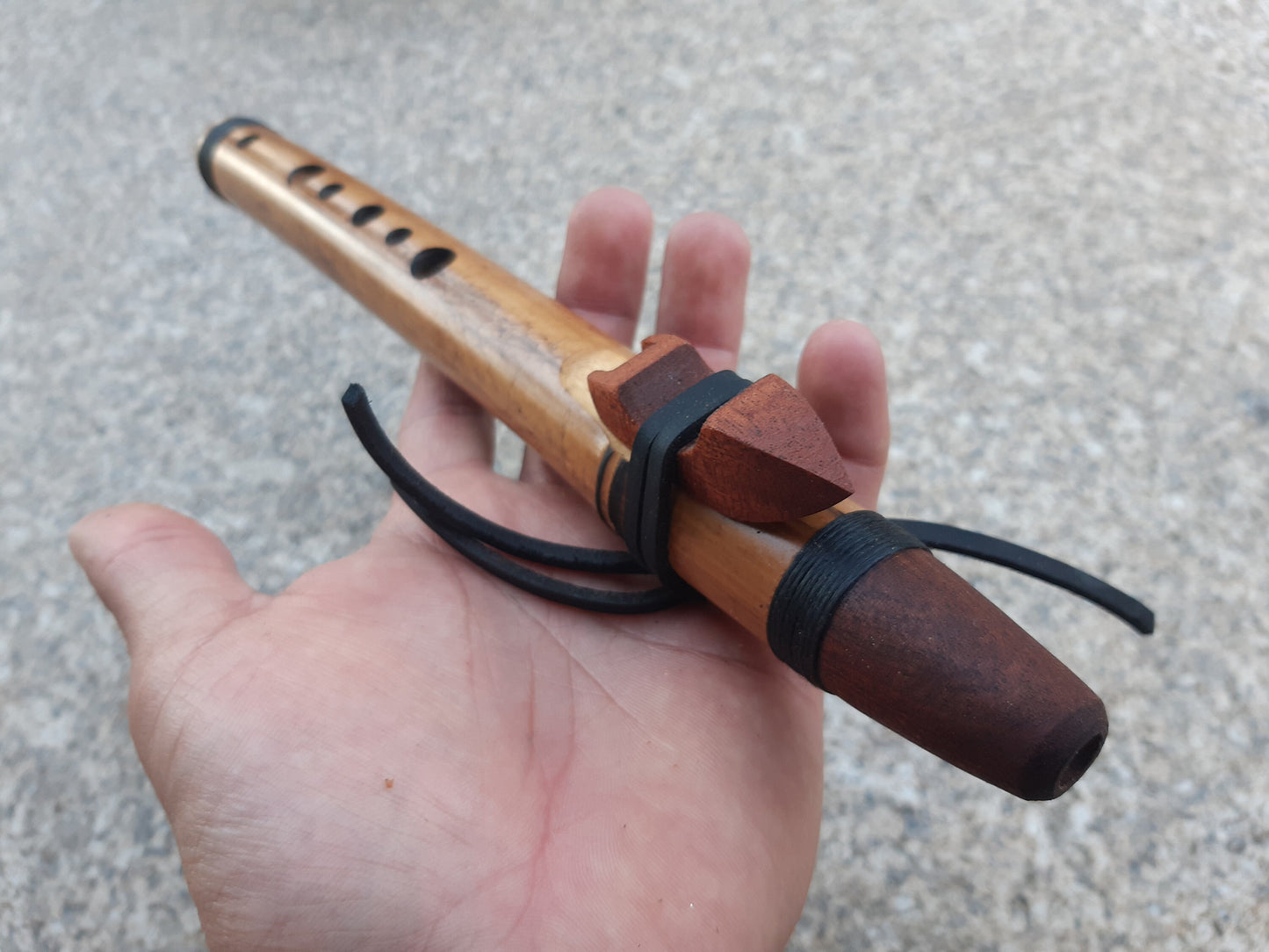 Pocket Native American Style Flute tuned to high E Hijaz kar scale. Small Rustic Flute. Persian scale. Culture Fusion flute. Handmade flute.