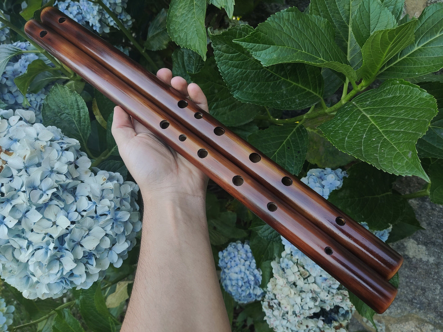 Transverse Bamboo flute in E Phrygian. Handmade bamboo flute. Phyrigan mode. Ethnic minor melodic mode. Dark burned design | Rui Gomes