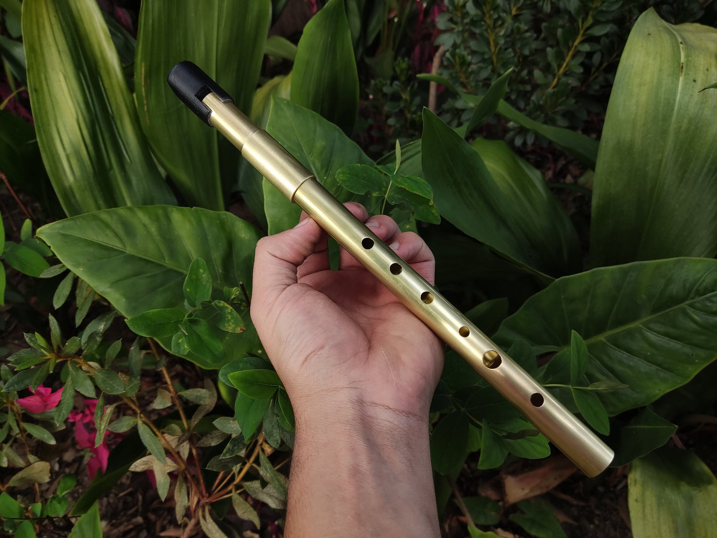 Tunable Whistle in High D | Handmade Penny Whistle made of Brass, suitable for Irish and Celtic music | Gift for musician | Rui Gomes