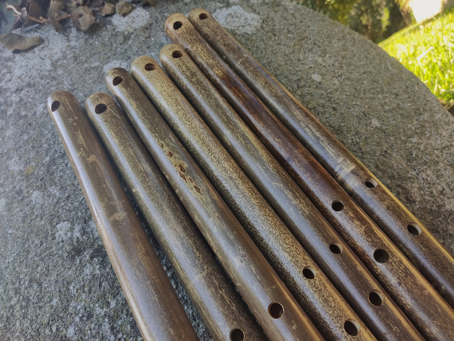 Major pentatonic flute. Culture fusion bamboo flute. Ethnic flute with a Major Pentatonic Scale. Rustic Meditative Flute. Sound healing.