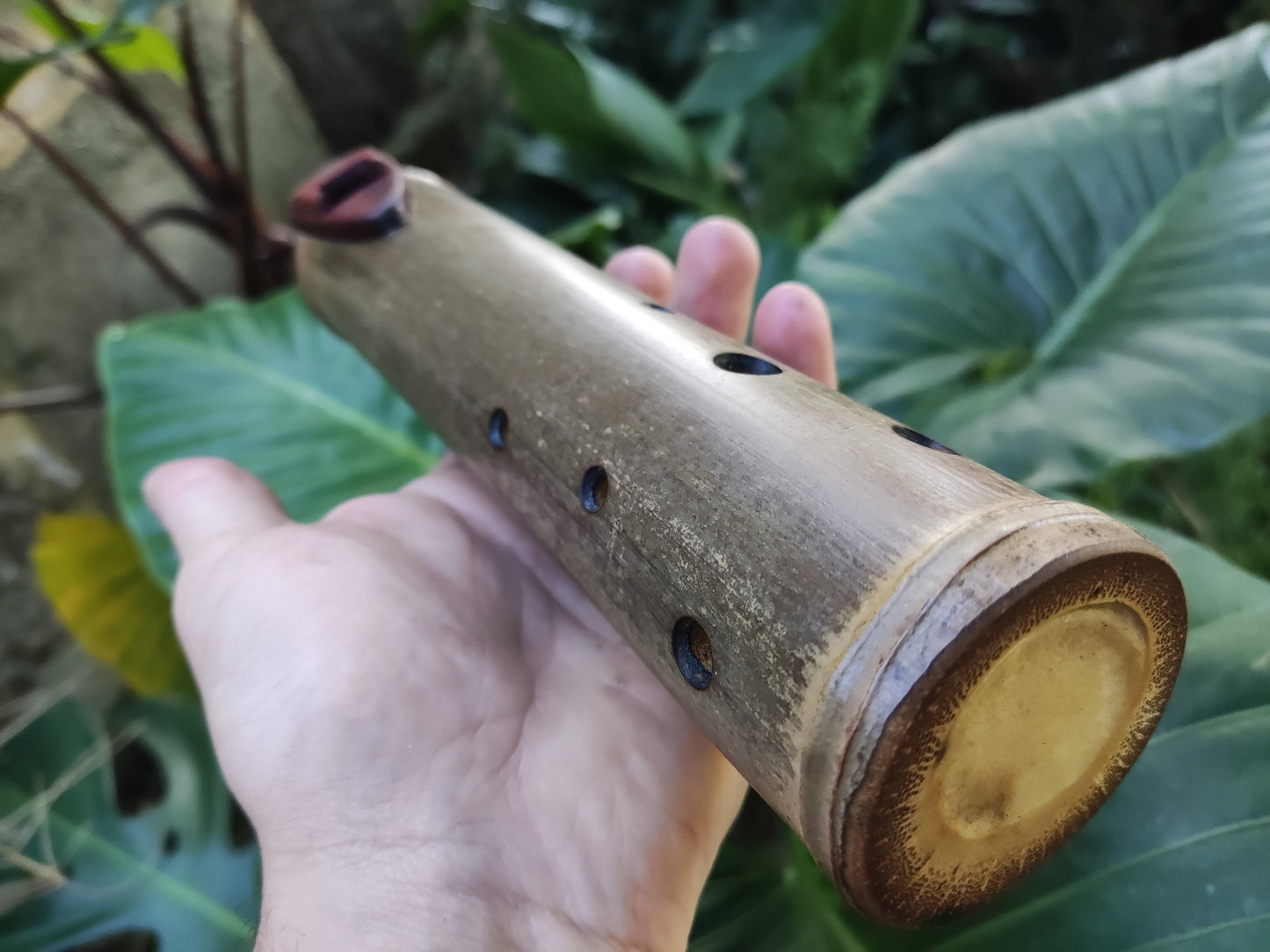 Deep Native American Style Bamboo Ocarina in the key of low C#. Ethnic vessel flute in E scale. Meditative ocarina. Low ocarina
