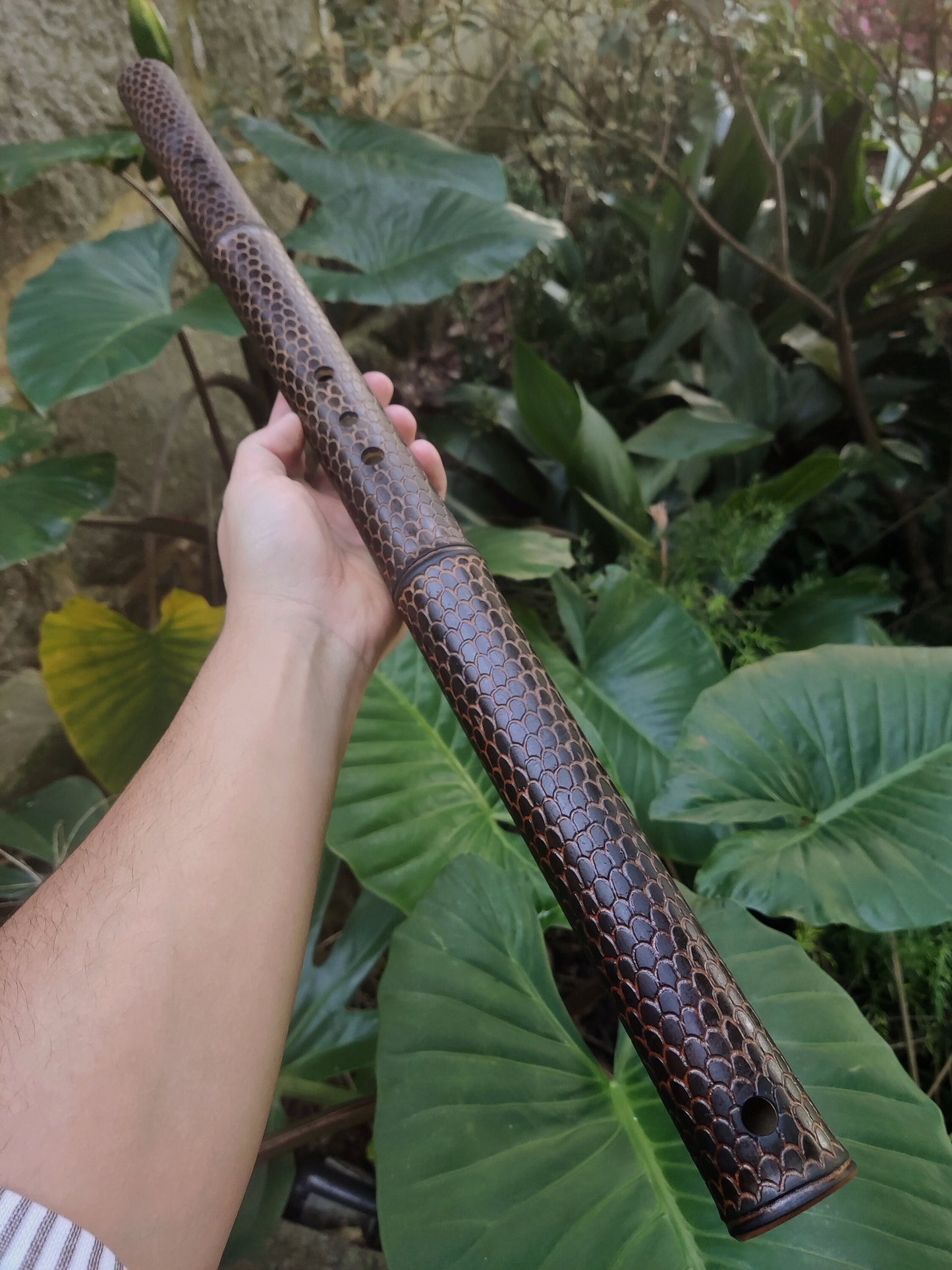 Dragon Skin Kokin Akebono Bass Bamboo Flute in low A3. Deep meditative flute in the key of low A. Deep Oriental flute