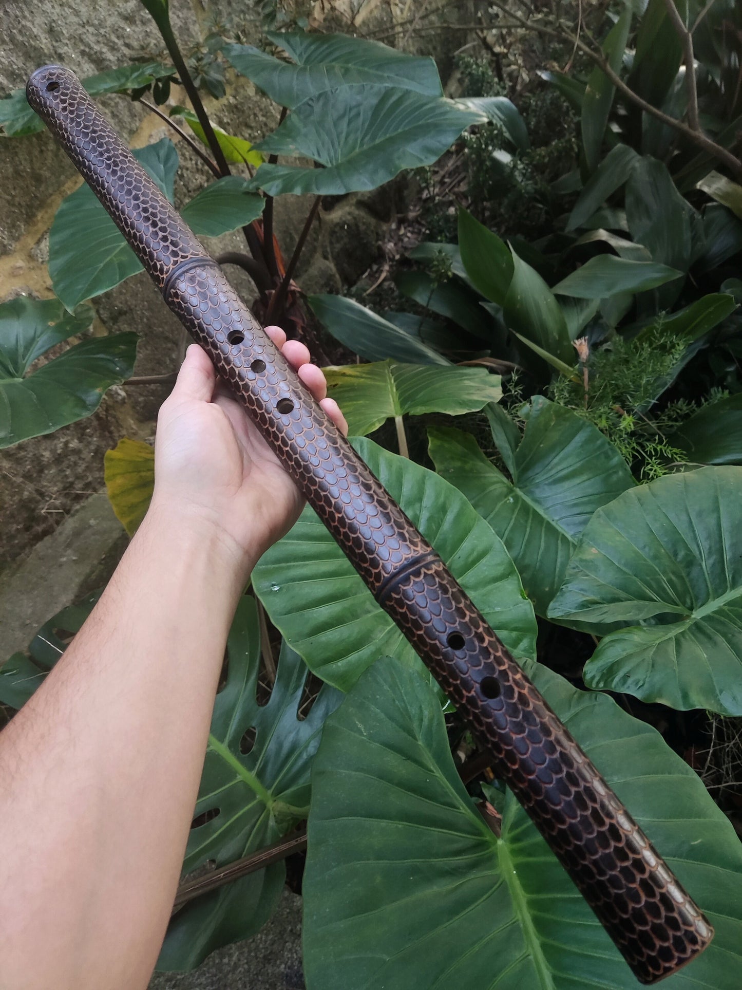 Dragon Skin Kokin Akebono Bass Bamboo Flute in low A3. Deep meditative flute in the key of low A. Deep Oriental flute