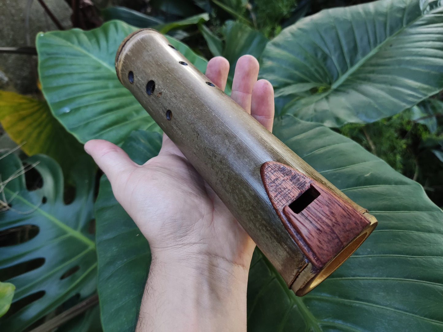 Deep Native American Style Bamboo Ocarina in the key of low C#. Ethnic vessel flute in E scale. Meditative ocarina. Low ocarina