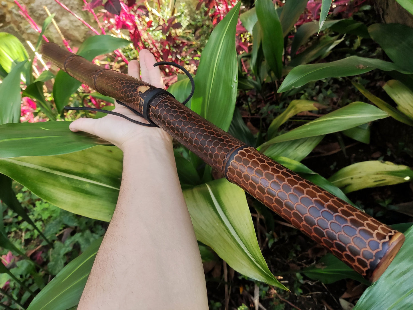Dragon Skin Native American Style Bamboo flute in D# with a Minor Pentatonic Scale. Ethnic crooked flute with Hand Carved Dragon scales