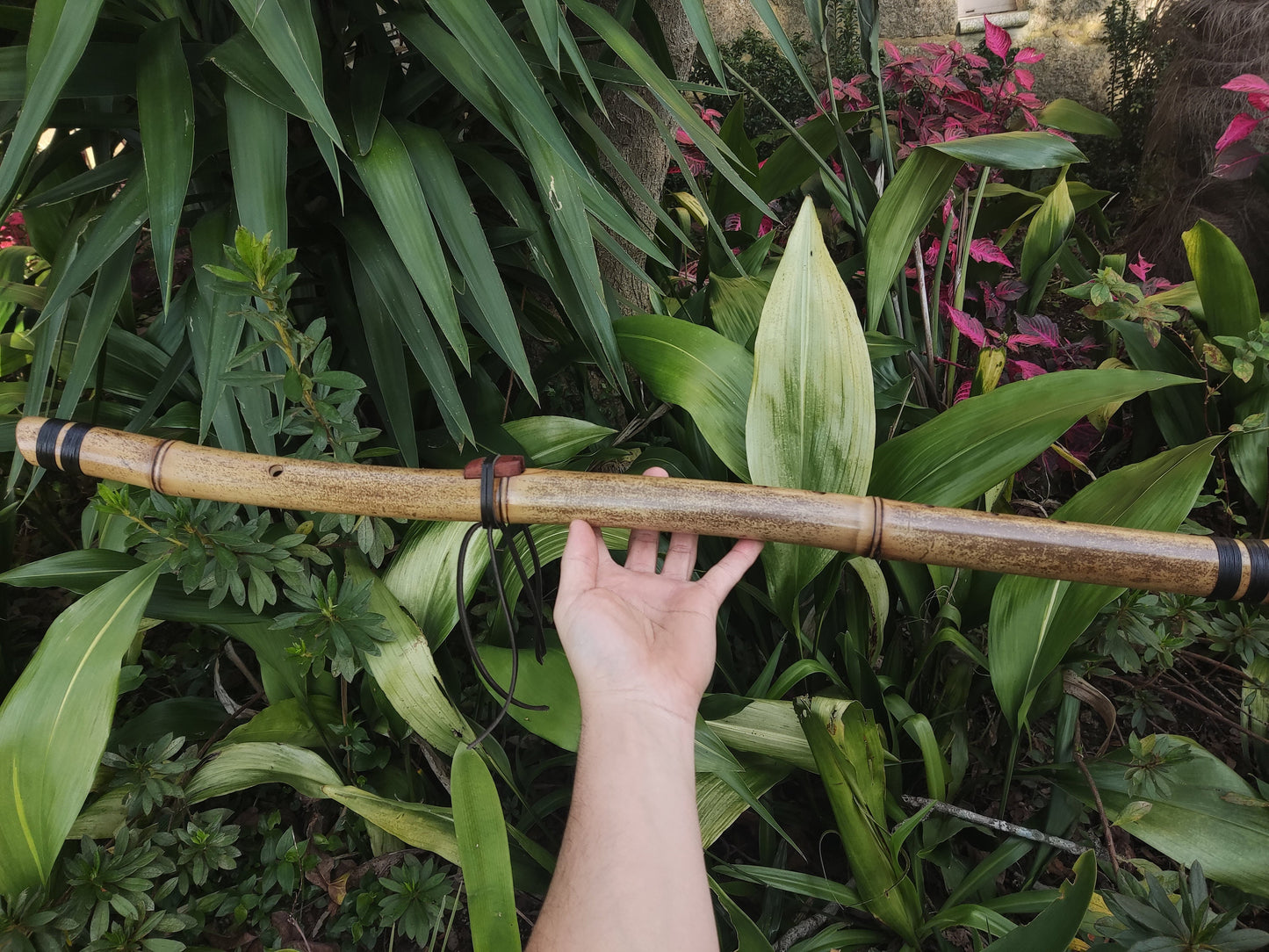 The Crooked Flute! Side blown NA style flute low E. Ethnic indigenous flute. Handmade rustic flute. Sound healing flute. Meditative flute.