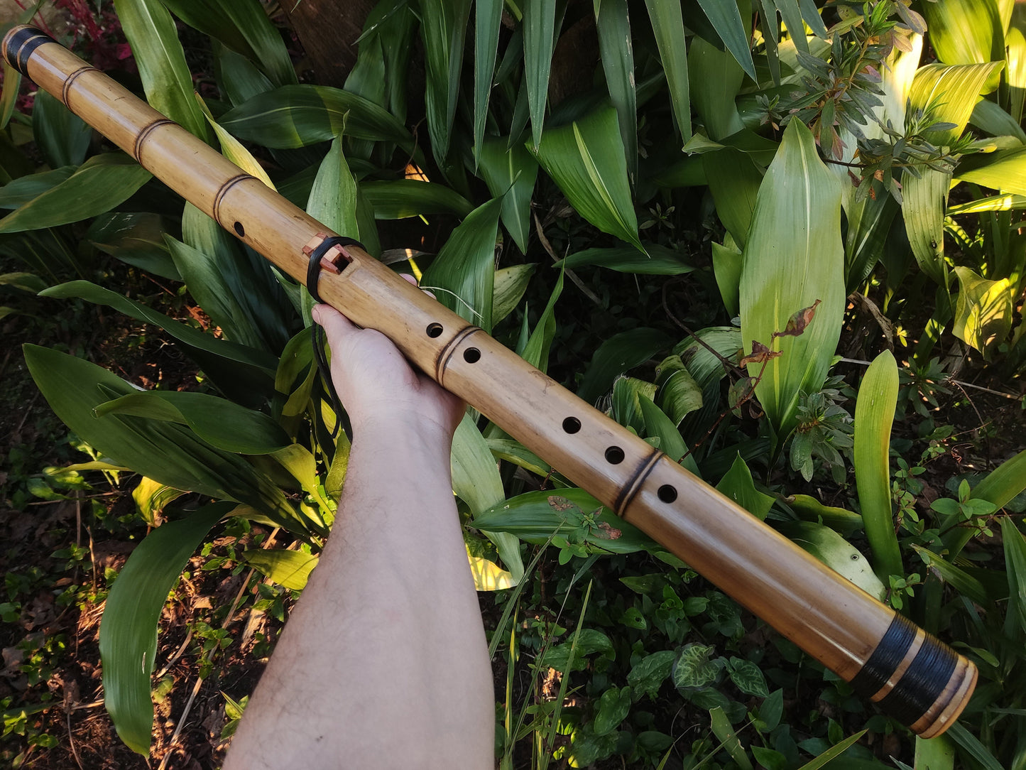 Side Blown Ethnic Native American Style Bamboo Flute in the key of Eb4. NA style flute with exotic shape with a deep and meditative sound