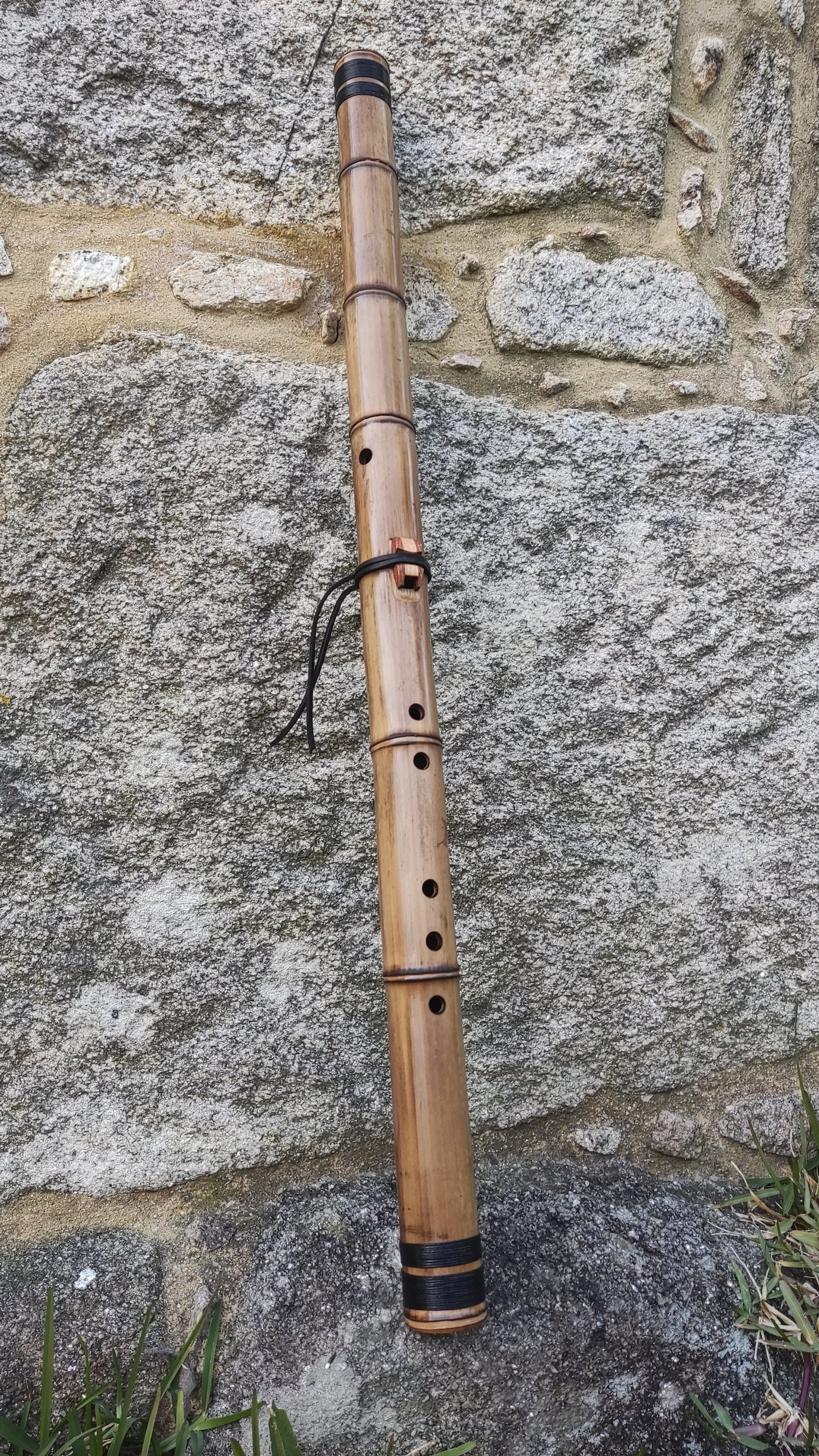 Side Blown Ethnic Native American Style Bamboo Flute in the key of Eb4. NA style flute with exotic shape with a deep and meditative sound