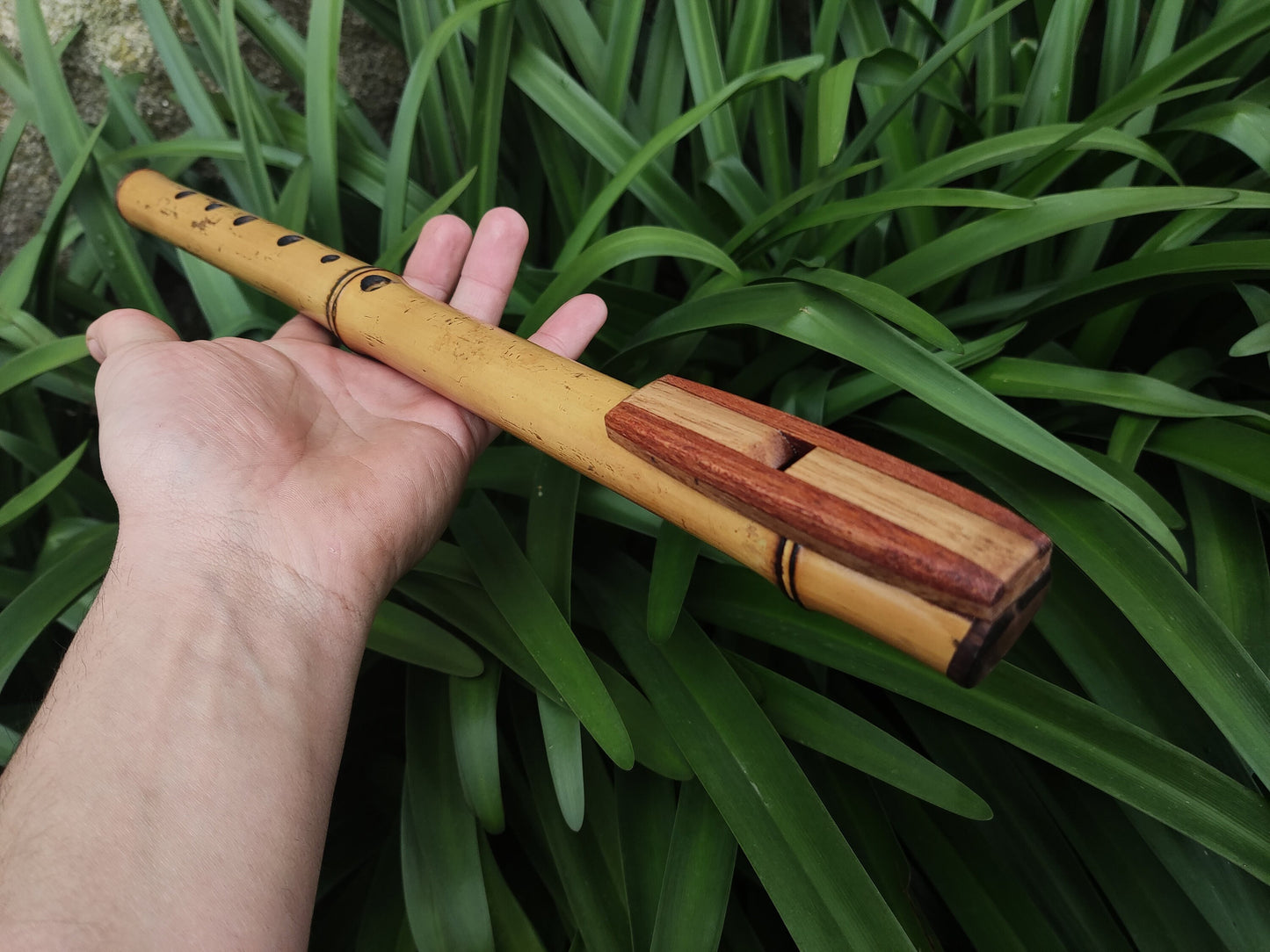 G Minor Harmonic Fipple Flute handmade out of Bamboo and reclaimed Mahogany and Chestnut. Intuitive flute | Sopro Flutes