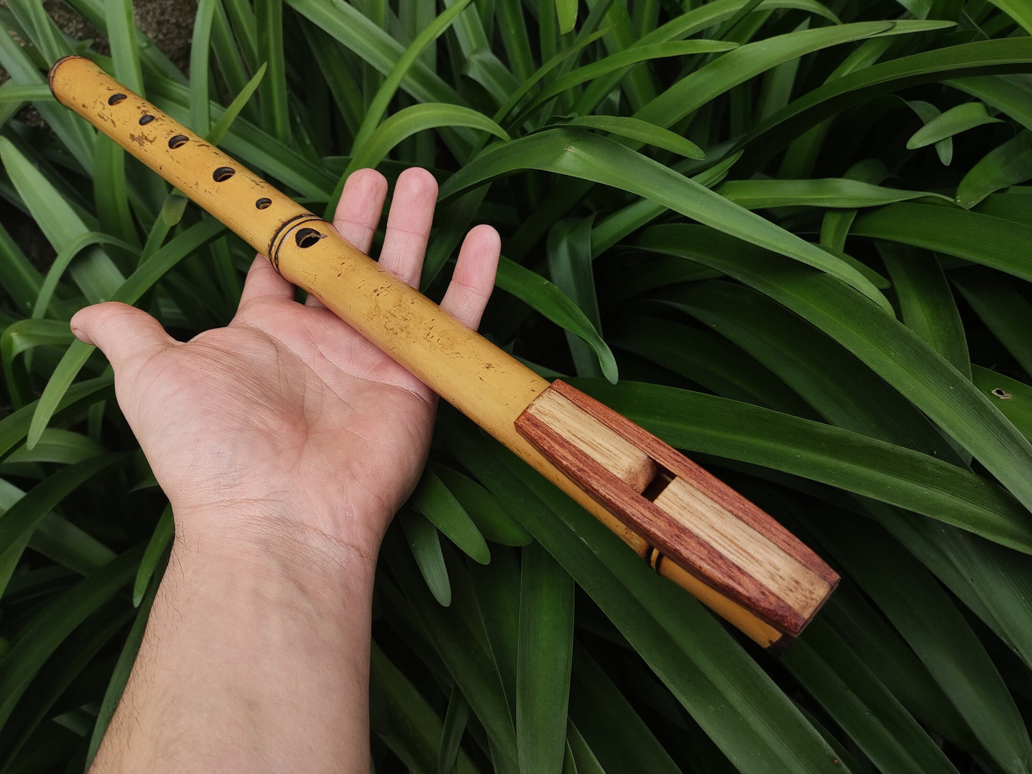 G Minor Harmonic Fipple Flute handmade out of Bamboo and reclaimed Mahogany and Chestnut. Intuitive flute | Sopro Flutes
