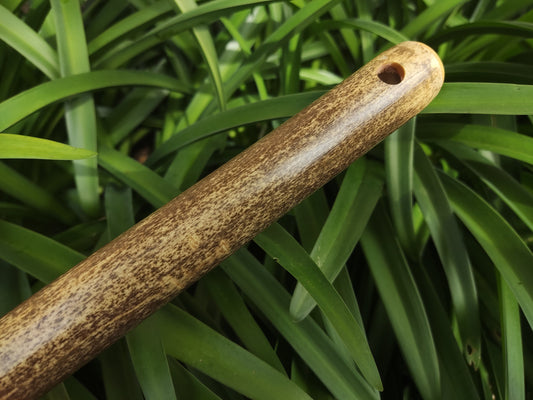 Bamboo flute in F (Bansuri in A#), equivalent to the Low F Irish flute. Meditative flute with Oriental design, suitable for folk music