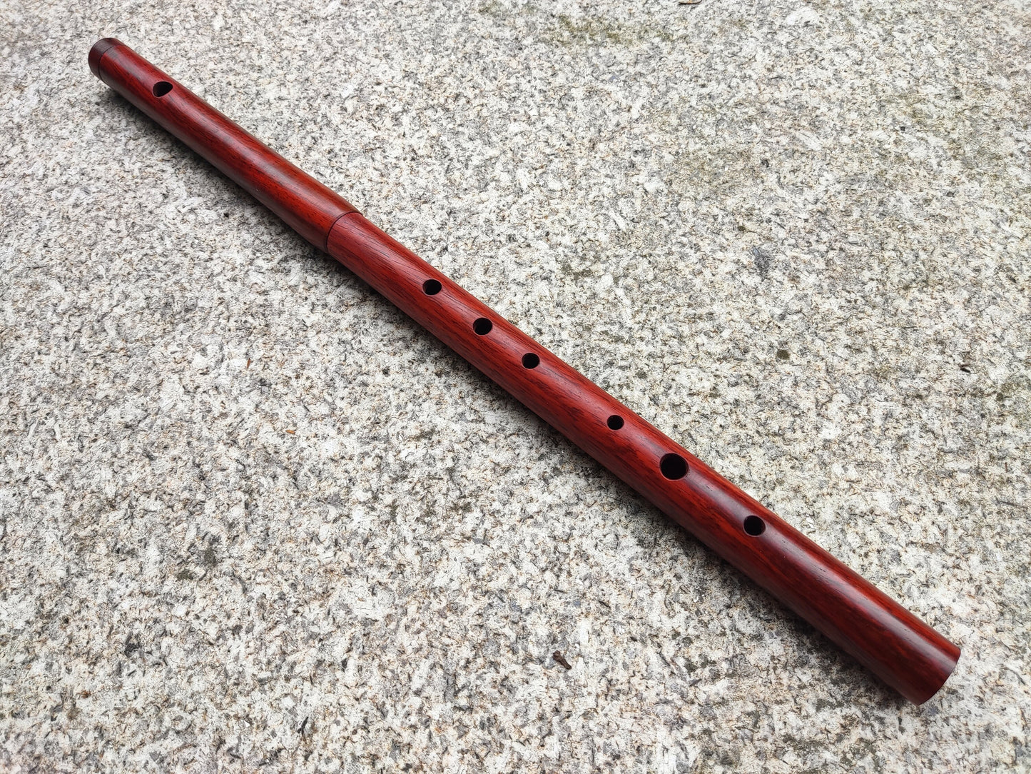 Handmade Wooden Flute in the key of F. Low F Irish style flute, made in two pieces, concert tuned for folk and world music by Rui Gomes