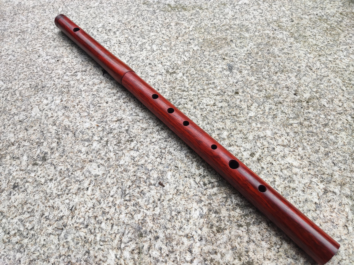 Handmade Wooden Flute in the key of F. Low F Irish style flute, made in two pieces, concert tuned for folk and world music by Rui Gomes