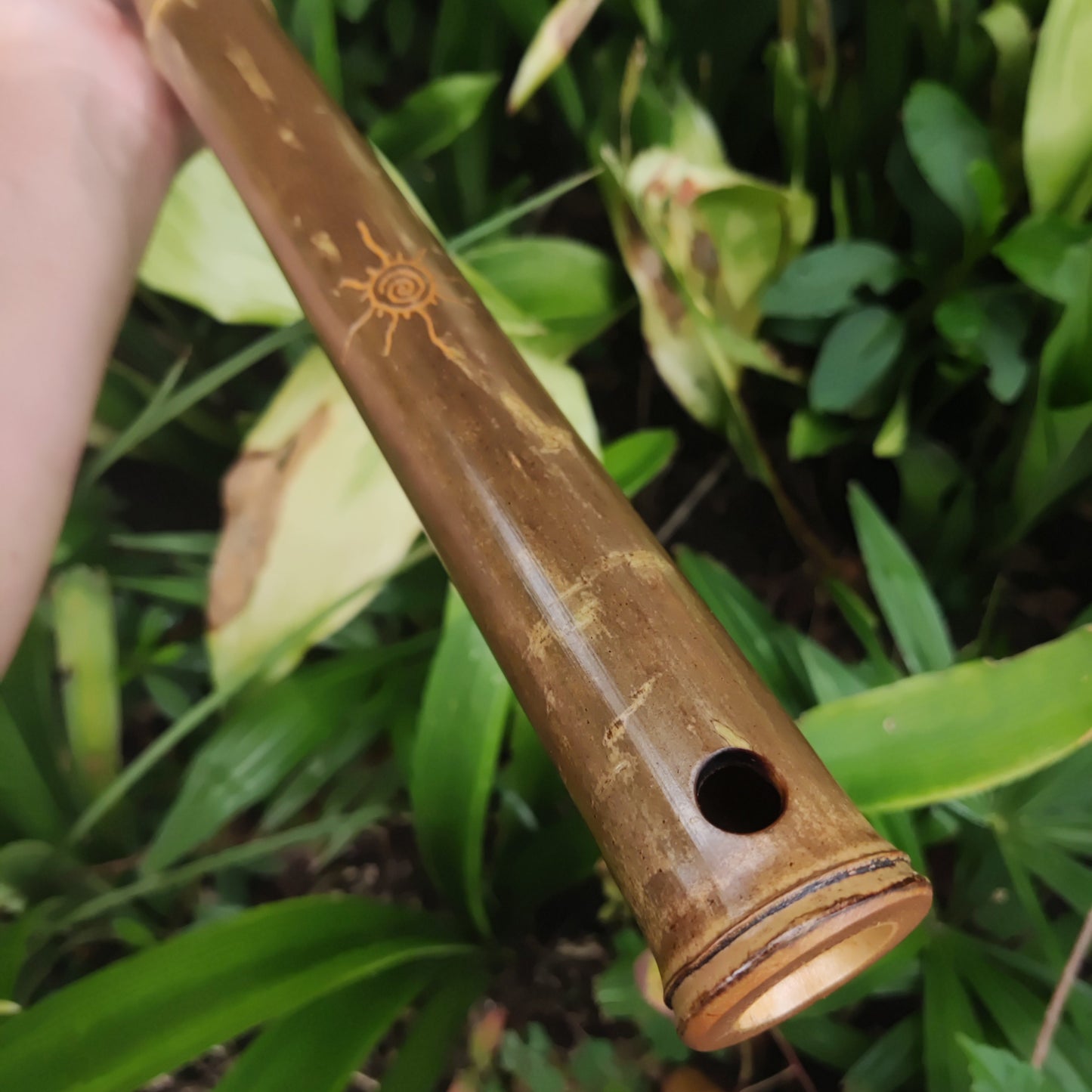Akebono Bamboo Flute in the key of low G# | Deep Meditative Flute with a Rustic oriental design. Asian Scale with a transporting voice