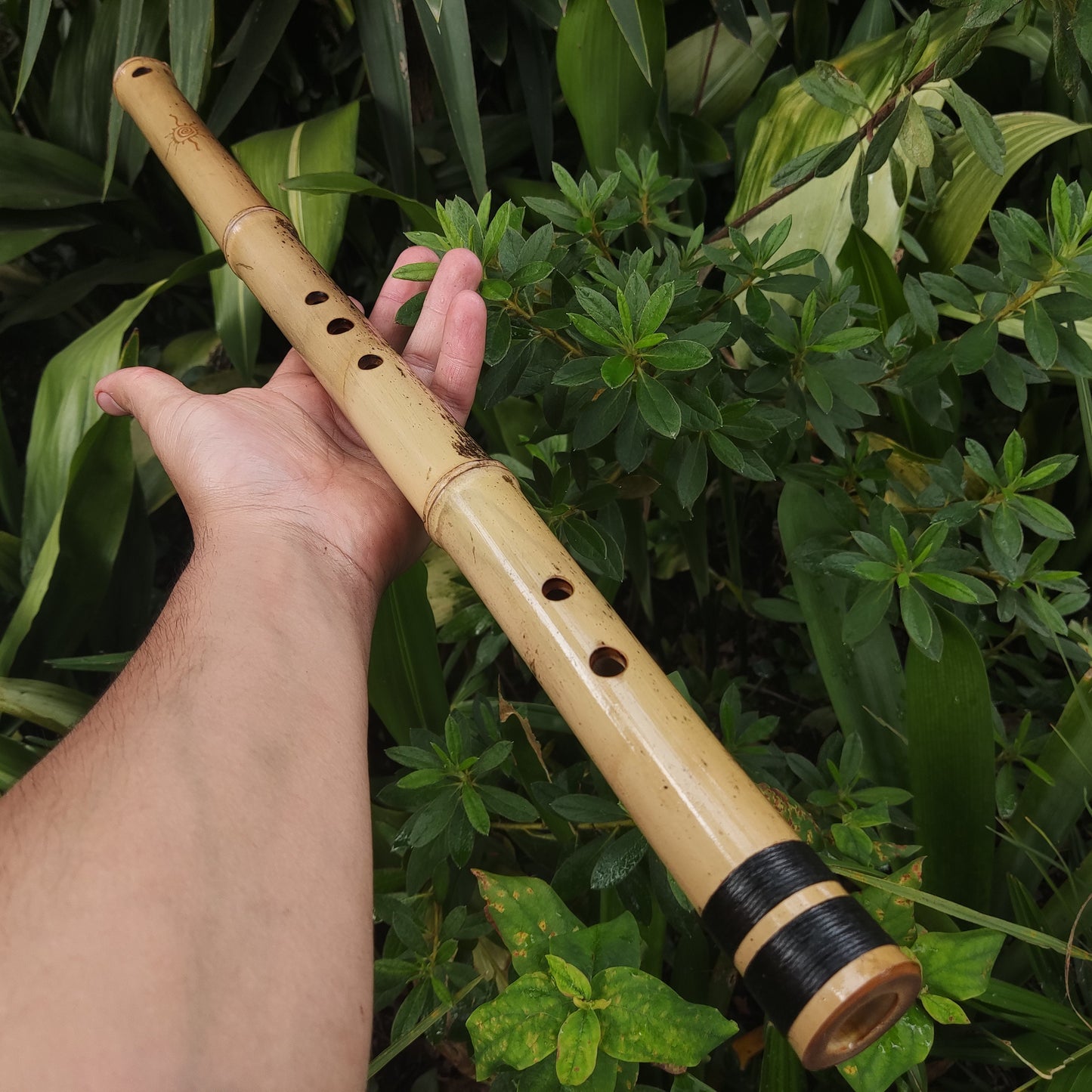 Exotic Meditative Kokin Akebono Bamboo Flute in the key of low C. Oriental Flute with a Japanese scale and a Transporting voice | Rui Gomes