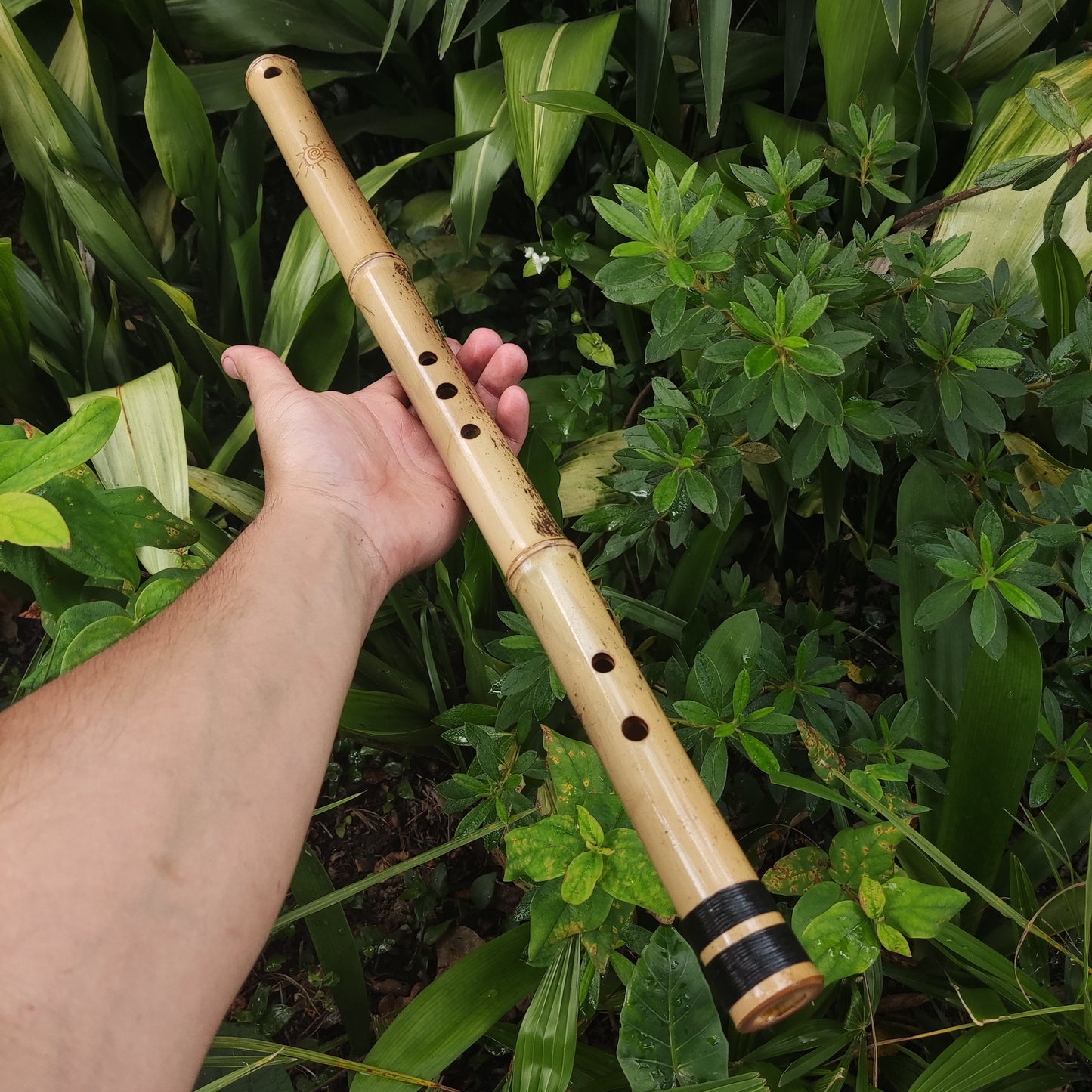 Exotic Meditative Kokin Akebono Bamboo Flute in the key of low C. Oriental Flute with a Japanese scale and a Transporting voice | Rui Gomes