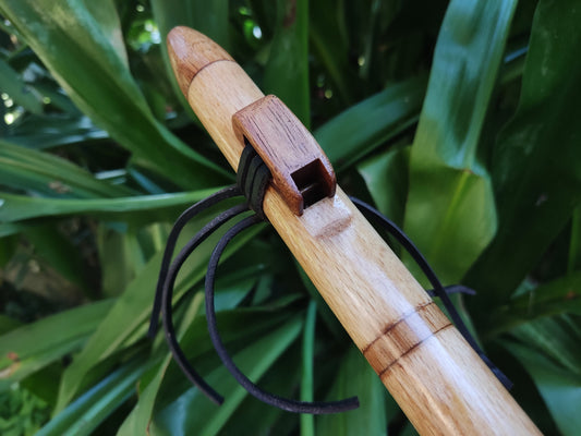 Native American Style Flute in the key of A for Meditation & Sound Healing by Rui Gomes, Handmade Wooden Instrument made with European Beech
