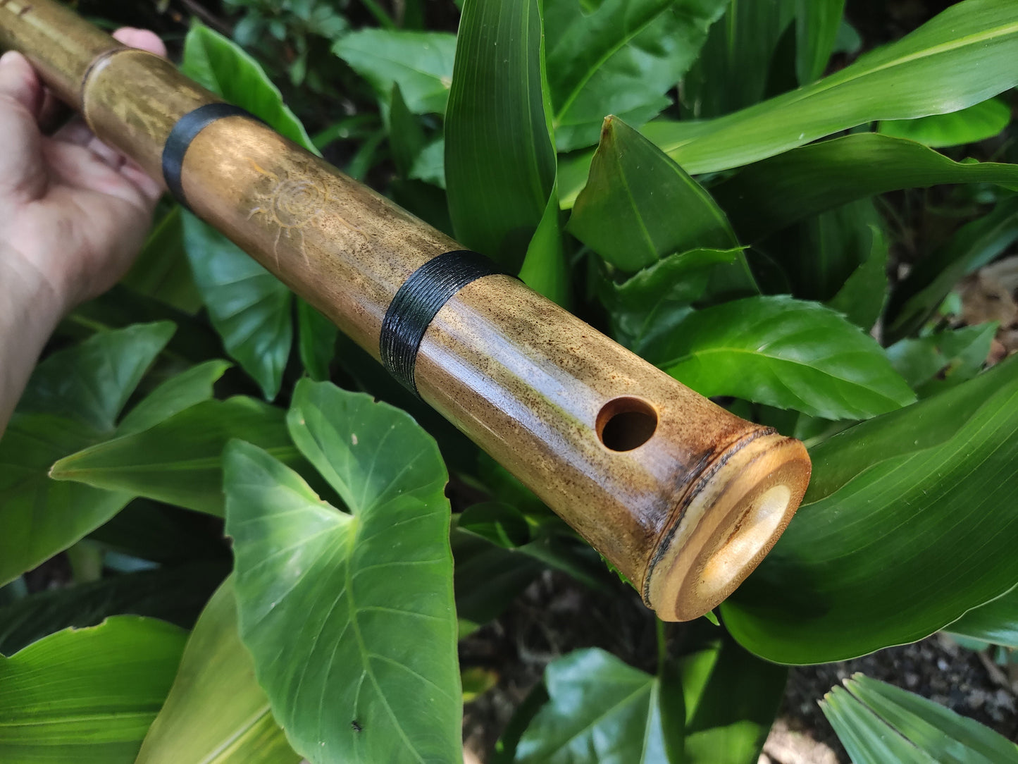 Deep Exotic Meditative Kokin Akebono Bamboo Flute in the key of low G#3. Rustic oriental flute. Ethnic asian flute. Deep transporting voice