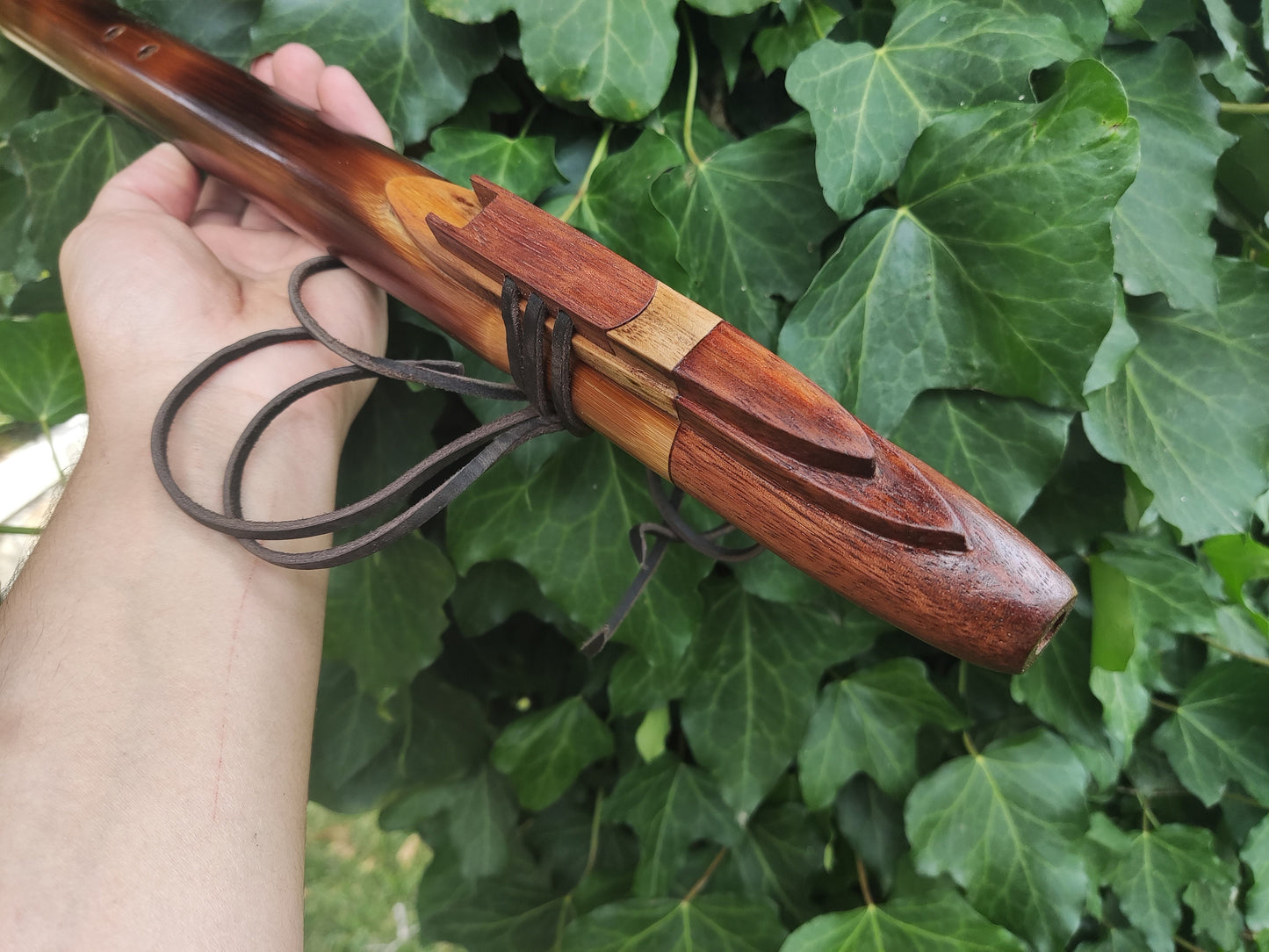 Low D Ethnic Native American Style Bamboo flute in the key of low D | Low D and Intuitive Meditation flute with a Rustic Design | Rui Gomes