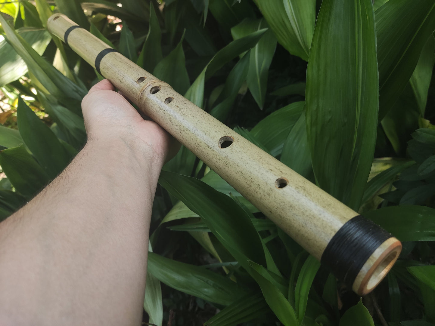 Handmade Raga Bhairavi bamboo flute in low D, tuned for meditation & sound healing. Handcrafted Indian Raga Flute