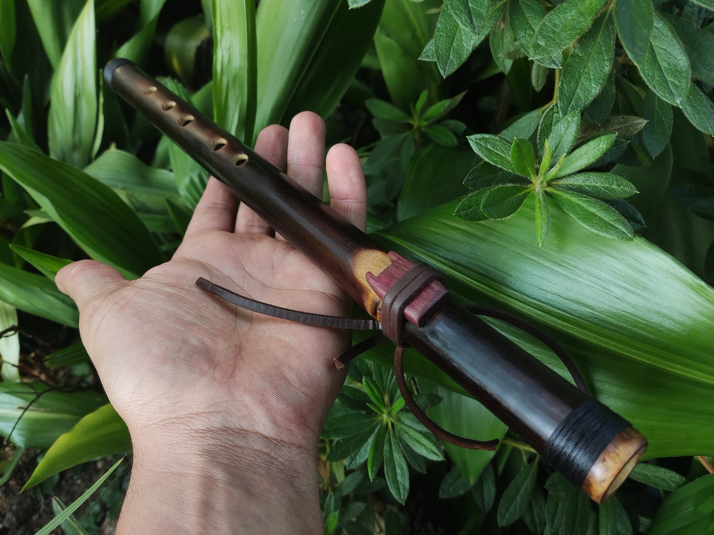 Pocket Native American and Oriental Style Bamboo flute in C, Ethnic and exotic flute with PurpleHeart Block | Gift for Musician | Rui Gomes