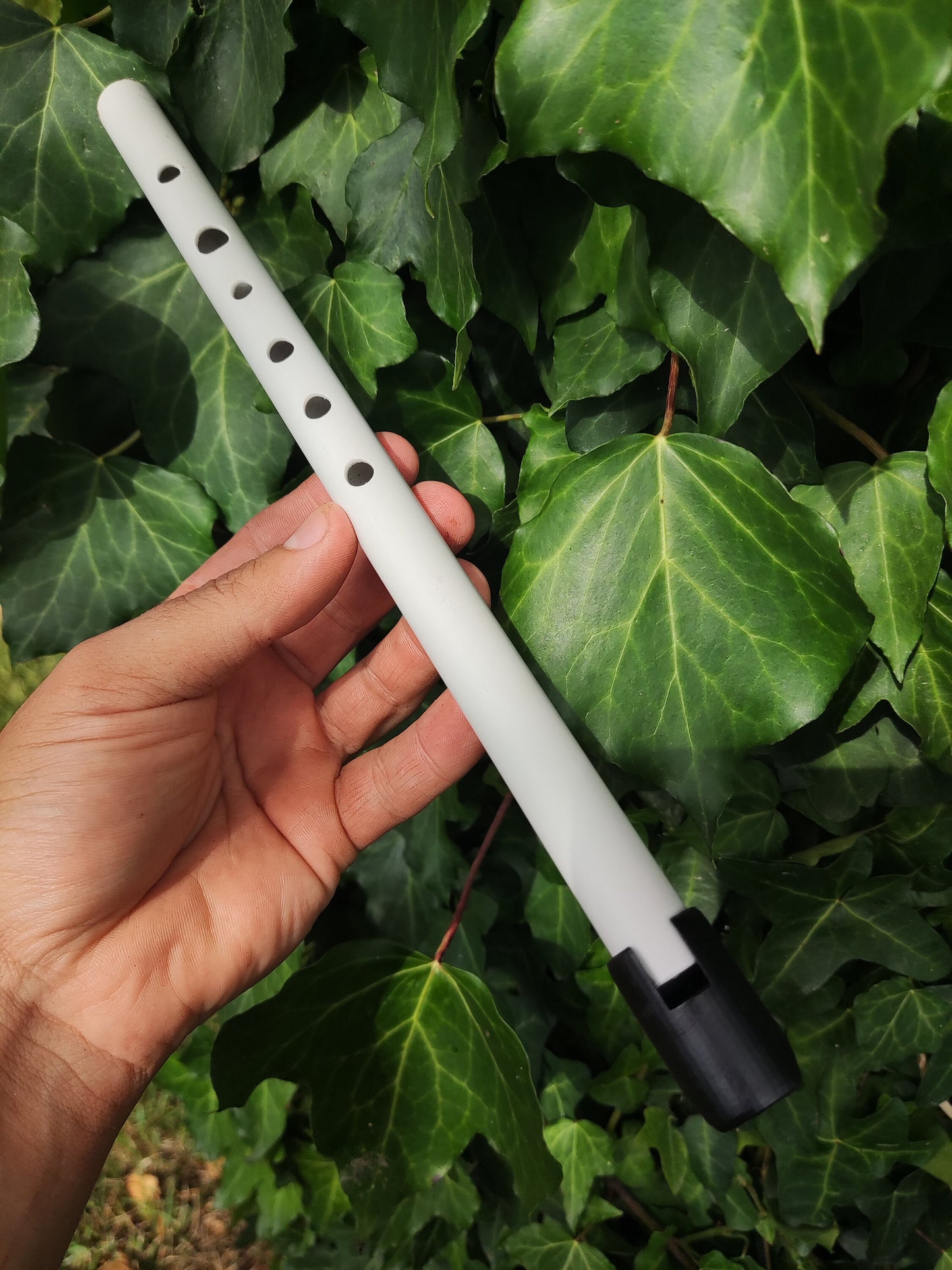 High D Penny Whistle handmade out of PVC | Simple concert tuned Irish style whistle in the Soprano range | Flute for Children | Rui Gomes