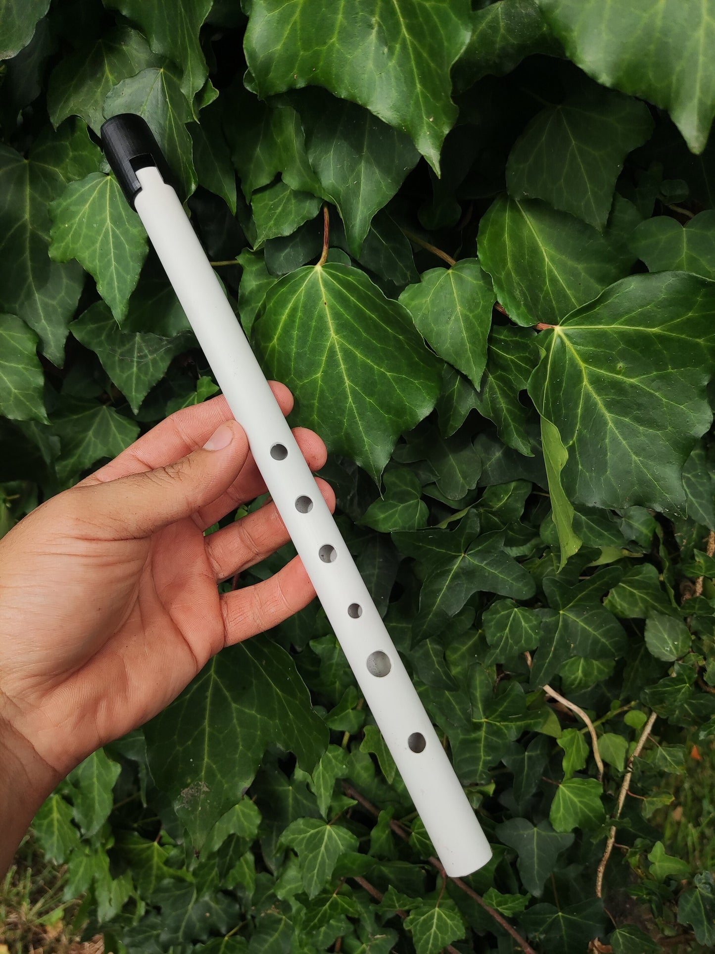 High D Penny Whistle handmade out of PVC | Simple concert tuned Irish style whistle in the Soprano range | Flute for Children | Rui Gomes