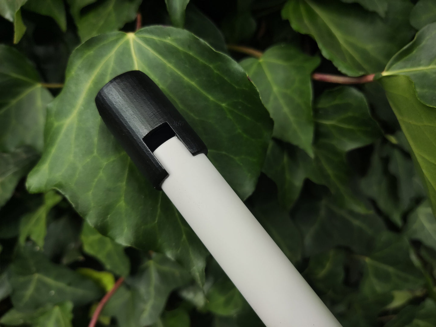High D Penny Whistle handmade out of PVC | Simple concert tuned Irish style whistle in the Soprano range | Flute for Children | Rui Gomes