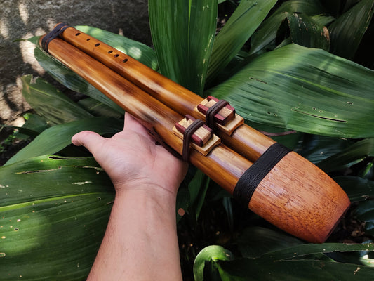 Low E Aeolean Drone Flute built in the Native American Style
