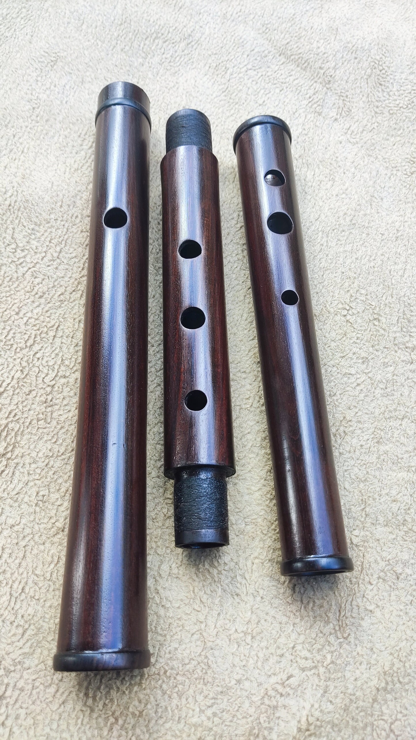 Low D Irish Flute handmade out of Santos Rosewood | Concert Tuned Wooden Flute for Folk & Traditional Music | Gift for Musician | Rui Gomes