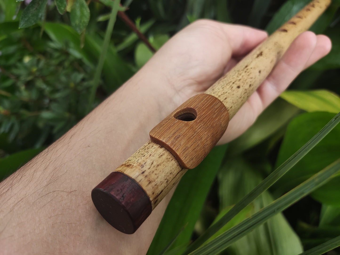 A Major Bamboo Flute with Lip Plate | Concert tuned Transverse flute with a vibrant sound at A440Hz | World Music Gift for musician | Gomes