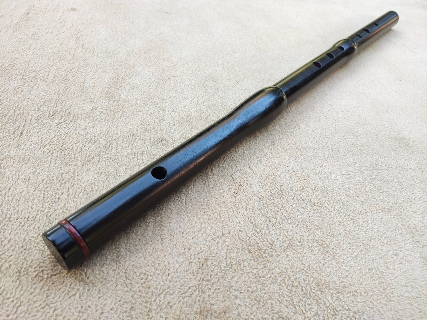 Low D Blackwood Flute concert tuned for Folk Music | Handmade keyless D Major Flute for World Music | Rui Gomes