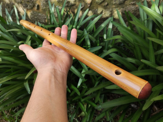 Exotic Meditative Minor Pentatonic Bamboo Flute in the key of low E4 440. Oriental Zen Buddhist inspired flute with a Minor Pentatonic scale