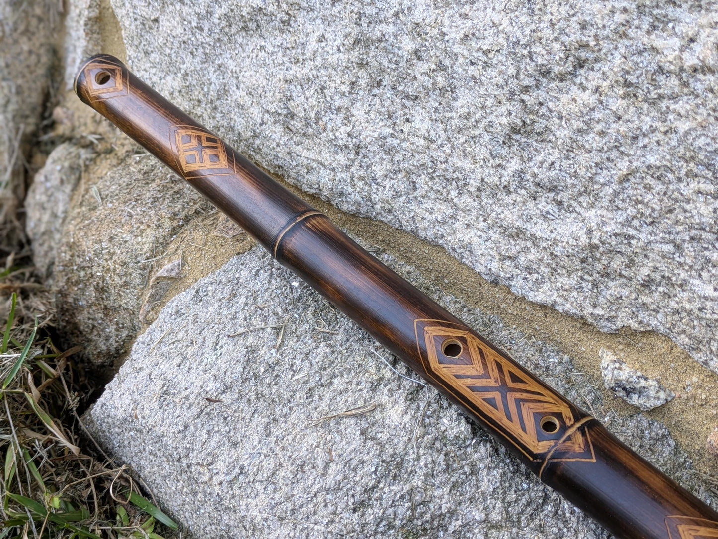 Low A Minor Pentatonic Flute | Ethnically Carved Bamboo Flute for Deep Meditation | Unique Flute | Sound Journey | Rui Gomes