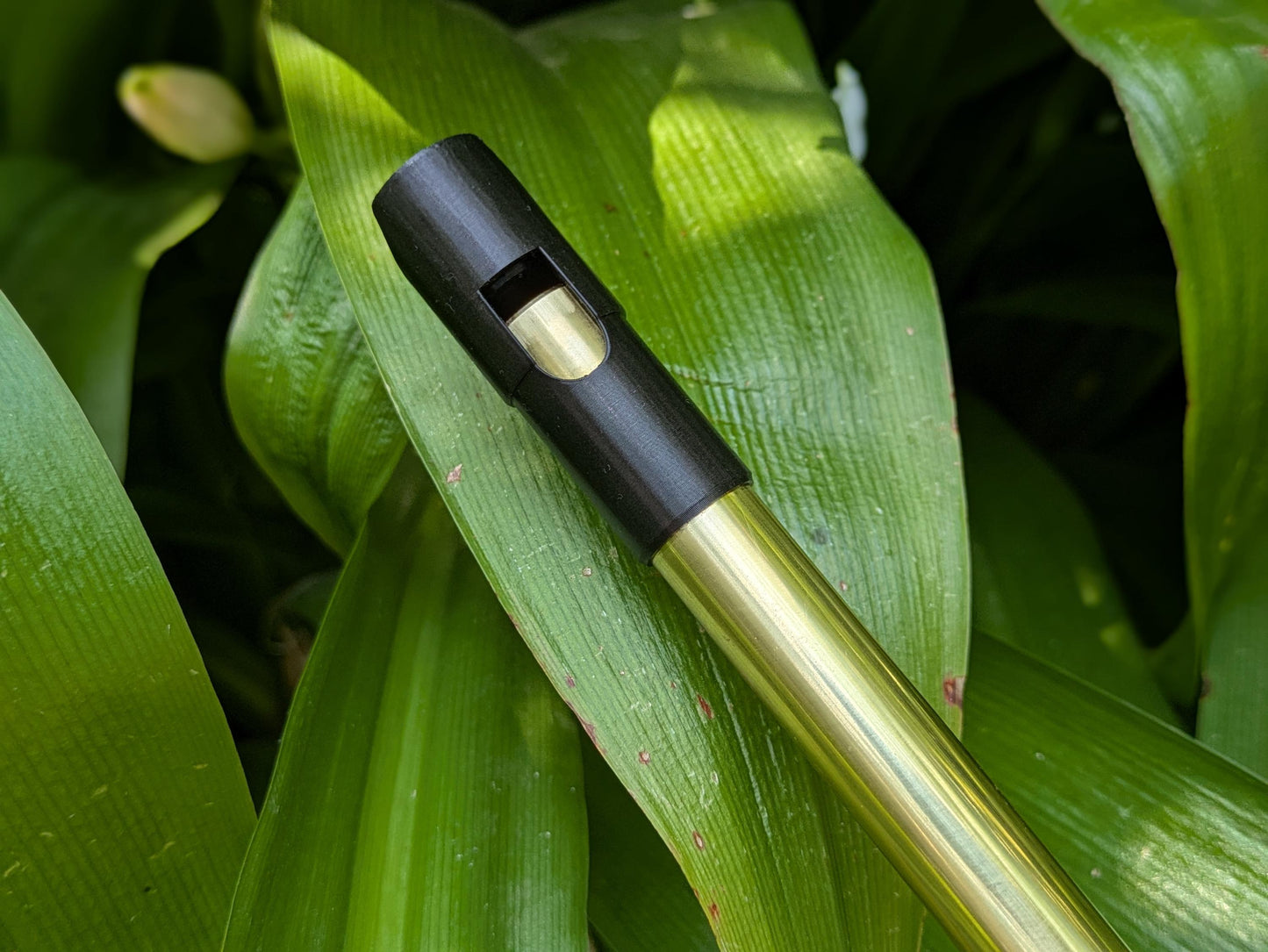 Bb major Brass Whistle | Handmade Tunable Tin Whistle | Sweet sound 6-hole whistle for Irish Traditional Music | Metal Whistle | Rui Gomes