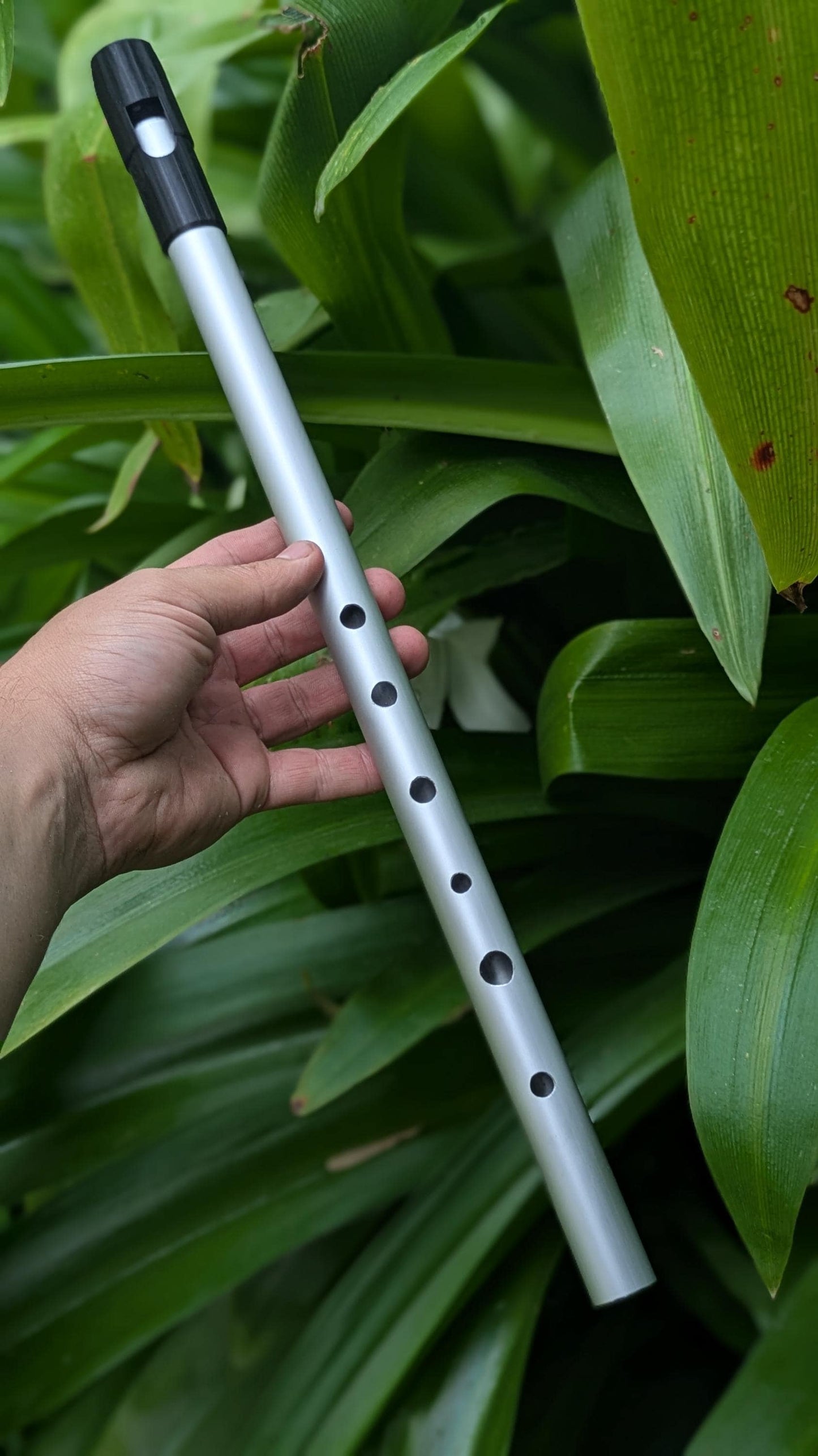 Whistle in G, Tunable  in Aluminium | Folk Instrument for Irish Music | Handmade Tin Whistle | Deep Sweet sound | Simple 6 hole | Rui Gomes