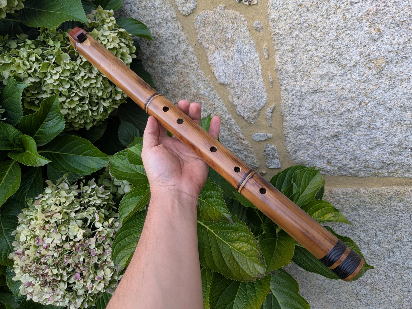 Low D Native American Style Bamboo Fipple Flute | Simple Intuitive flute with a Minor Pentatonic Scale | 5-holed Bamboo flute | Rui Gomes