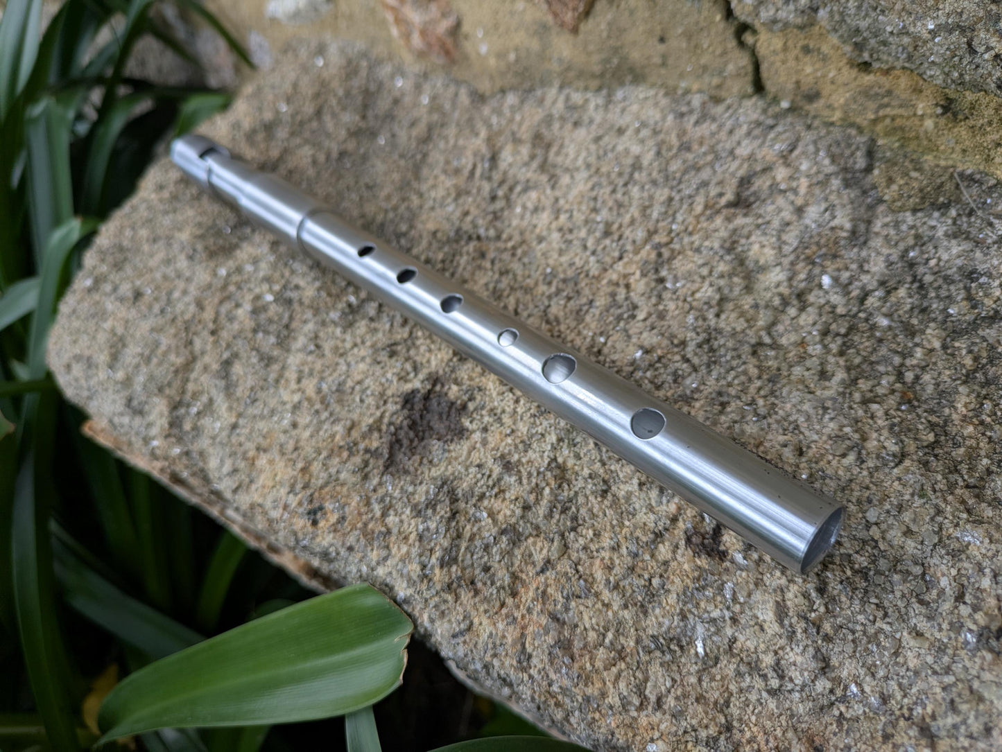 D Whistle in Aluminium | New model | Tin Whistle |  Penny whistle in D with a major scale |  Irish Music | 6 holes | Rui Gomes