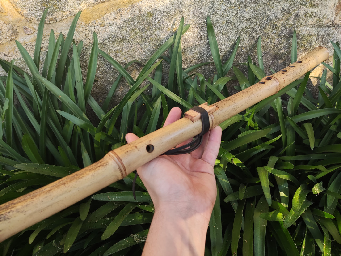 The Crooked flute! Native American Style bamboo flute. Unique handmade wooden Native flute | Rui Gomes